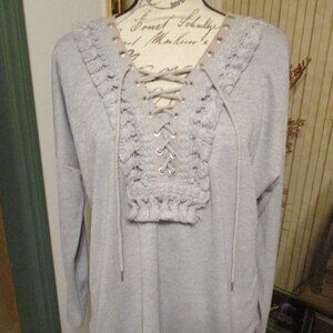 Reba Women's Gray/Silver Lined Fringed Draw-Sting Off Shoulder Pull On Top